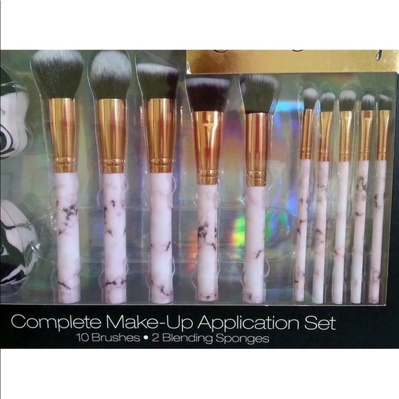 ELITE BEAUTY COMPLETE MAKEUP APPLICATION BRUSHES - Picture 2 of 10